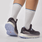 ⁦حذاء الجري للسيدات - Ultra glide 2 wide Salomon الباذنجان / جليد الفانيليا / الصفاء B8DLV1525⁩ - الصورة ⁦7⁩