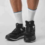 ⁦حذاء الجري Trail الرجالي - Ultra Glide 2 Gore-tex Salomon أسود / صخرة قمري / أبيض B8DLV1443⁩ - الصورة ⁦4⁩