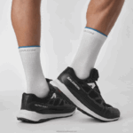 ⁦حذاء الجري Trail الرجالي - Ultra Glide 2 Gore-tex Salomon أسود / صخرة قمري / أبيض B8DLV1443⁩ - الصورة ⁦7⁩