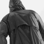 ⁦سترة بغطاء للرأس للرجال من Wind - equipe Salomon اسود غامق B8DLV1086⁩ - الصورة ⁦8⁩