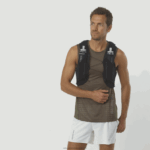 سترة ركض رجالية مع قوارير متضمنة - Adv Skin 12 Salomon أسود B8DLV301