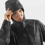 ⁦سترة صدفية نسائية - مقاومة للماء بوناتي Salomon اسود غامق B8DLV838⁩ - الصورة ⁦5⁩